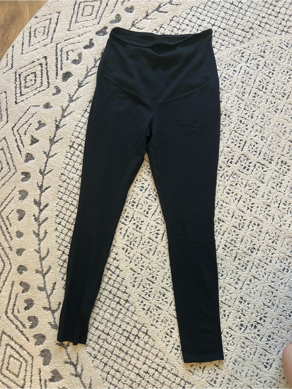 Isabel black maternity leggings, size medium